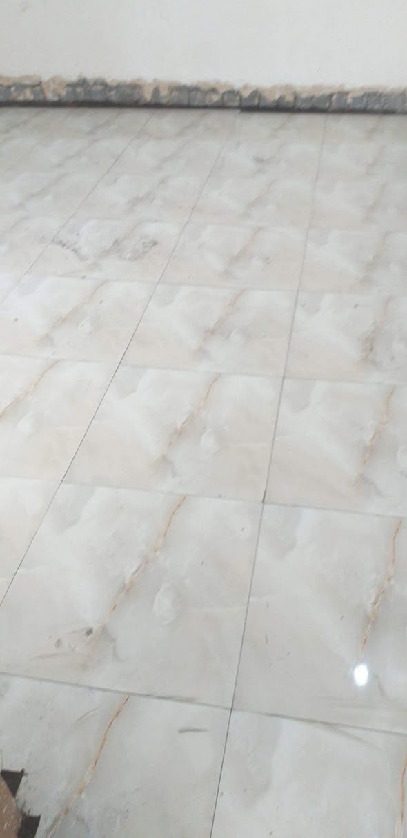 الخلفة ميثم جاسم لعمل كافة انواع السيراميك والكاشي والمرمر والبورسلين خبرة اكثر من 25 سنة شغل درجة اولى ضمان رقمي:*********** متفرغ حالياً
