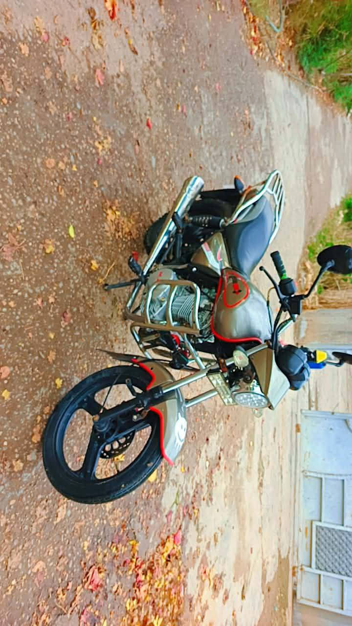 السلام عليكم 👋
دراجه MZ محرك 223موديل 2020

دراجه مجفته تجفيت شركه ولباقي كله مكفول

فول نضافه السعر مليون وبيه مجال

الهاتف: ***********

خاص ما متواجد
