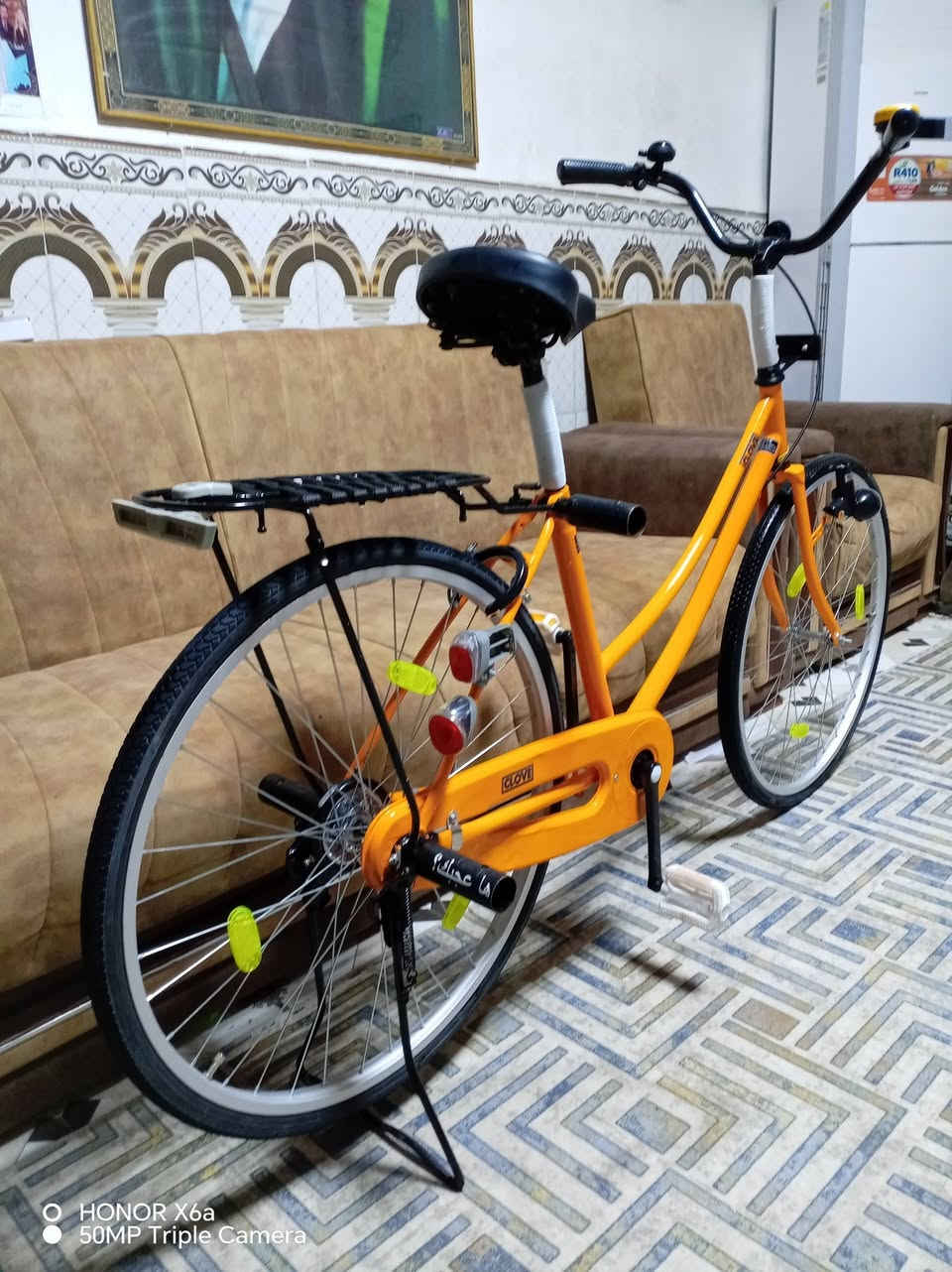 السلام عليكم بايسكل كلوف برتقالي مميز مديل 2022 غراضه كامله ما ناقصه برغي مكفول من الزلغ الواحد  ما صاله هواي من ماخذه السعر 175 وبي مجل حك الجيه مكان ناصريه الإسكان الصناعي و لوتي بـ 🩴 اذا ما عاجبك السعر اطلع كبل ليش تسمع كلام مو حلو


**إذا كنت صاحب هذا الإعلان وتريد حذفه لأي سبب، رجاءا أرسل رسالة إلى الدعم الفني**