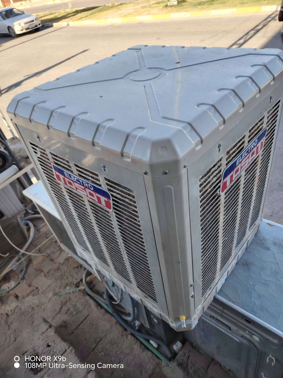 #مبردة توسوت الاصلي حجم 2ونص
#دبل واتر بم
#دبل سرعتين عالي وناصي
#بارة ثلج ❄️😬😬❄️❄️
#السعر 120  الف


**إذا كنت صاحب هذا الإعلان وتريد حذفه لأي سبب، رجاءا أرسل رسالة إلى الدعم الفني**