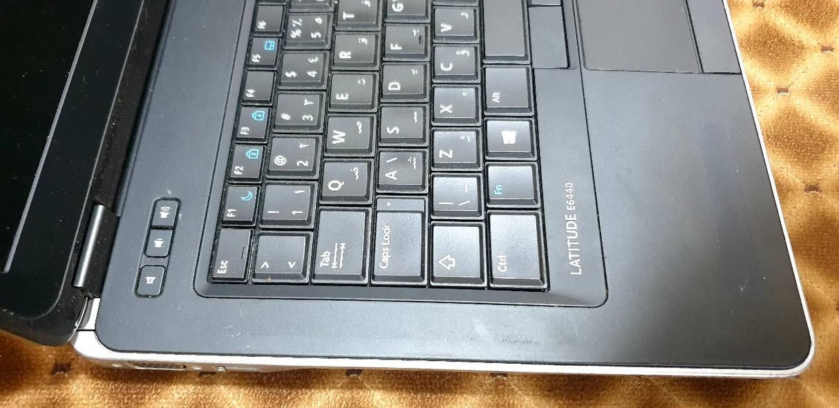 مكلف بالنشر
                                    Dell E6440 i5 جيل رابع
الرام 8G الهارد 120ssd 
حجم الشاشة 14FHD 
مناسب للدراسة والتصفح 
السعر 135 الف المكان بعقوبة


**إذا كنت صاحب هذا الإعلان وتريد حذفه لأي سبب، رجاءا أرسل رسالة إلى الدعم الفني**