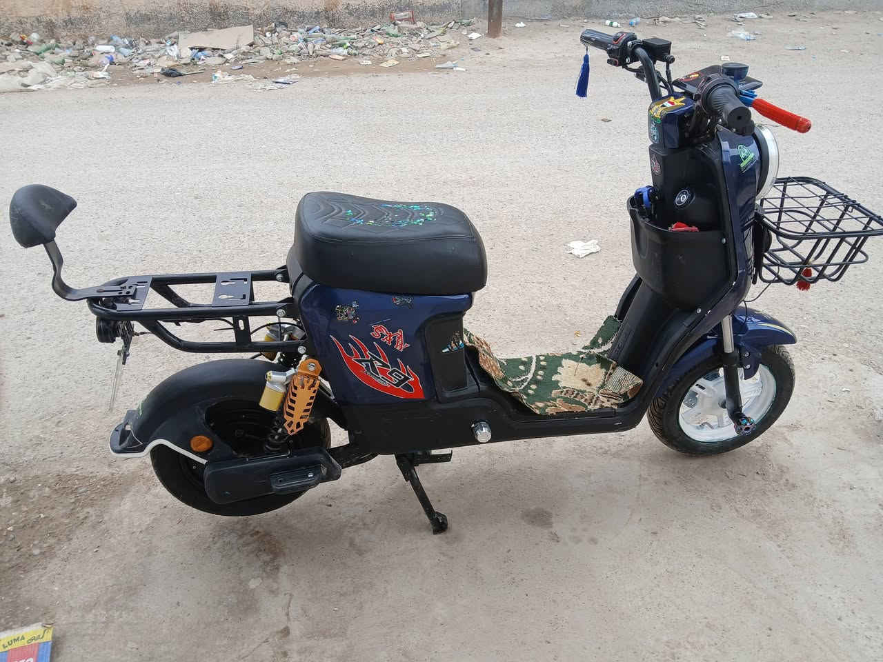 سلام عليكم ماطور شحن R9للبيع  بصمه وسويج  السعر 400وبي مجال رقم***********
