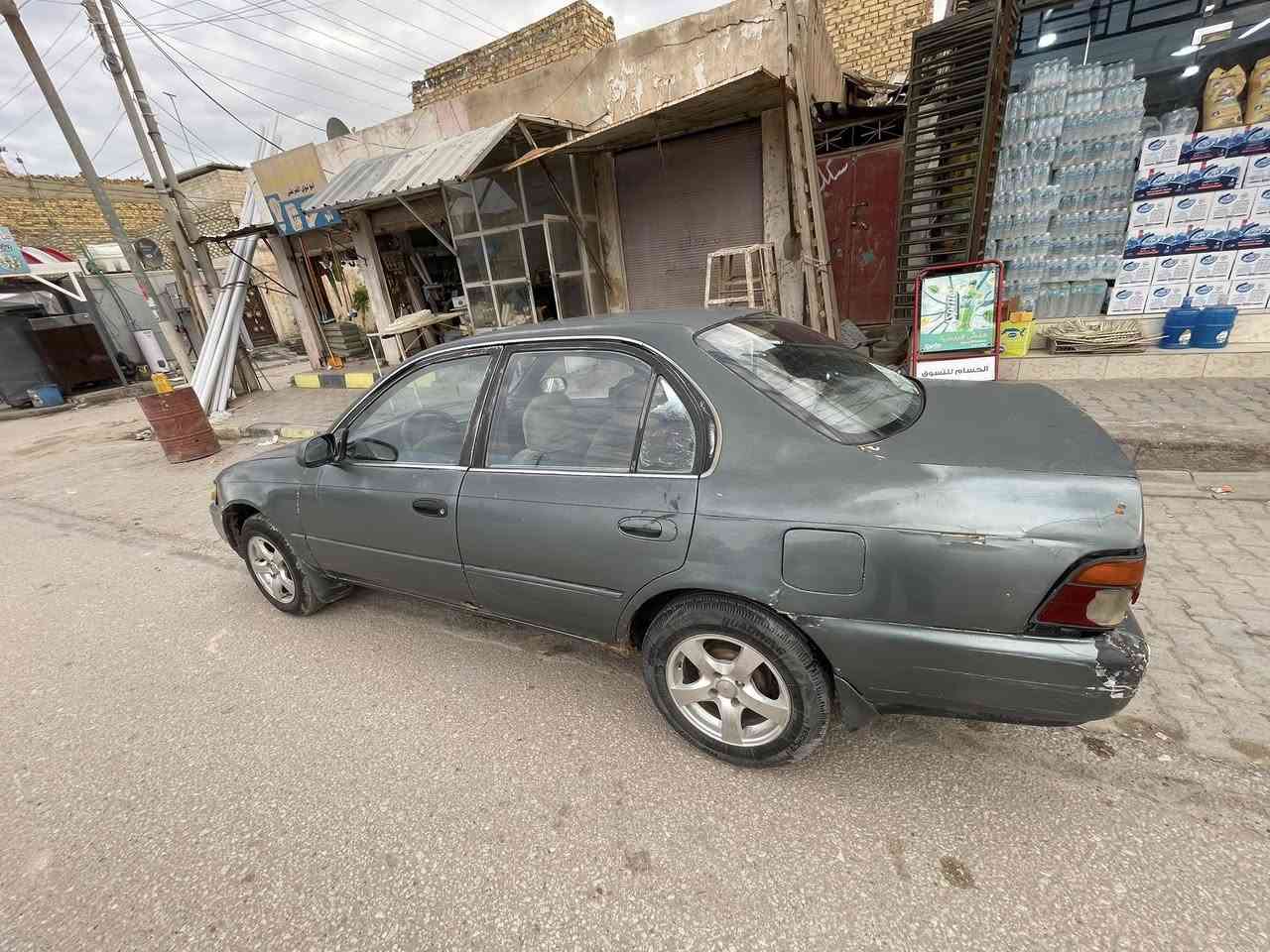 سلام عليكم كورلا 92 للبيع رقم نجف دولي بسمي السعر 45وبيها مجال بسيط حداديه نص عمر   كير ومحرك خير من الله ***********
