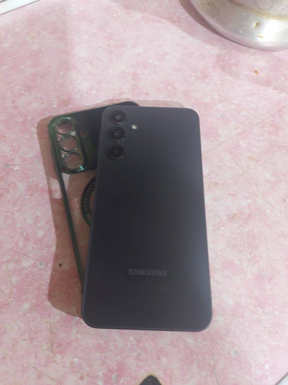 السلام عليكم تليفون لبيع كلش نضيف وذكره 256 لعنوان بصره ابو لحصيب رقم لهاتف *********** بي واساب
