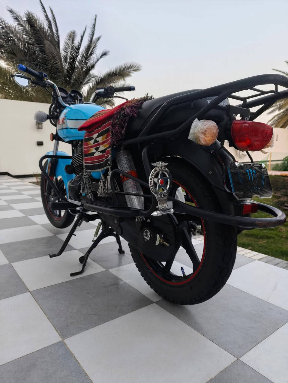 سلام عليكم دايون نفخ البيع رقم وسنويه بابل تحويل ثاني يوم ألون مميز موديل 2023 طالعه ب 2024 الدراجه مكفولة كفاله عامه
مكاني بابل الحمز الغربي 
رقمي ***********
