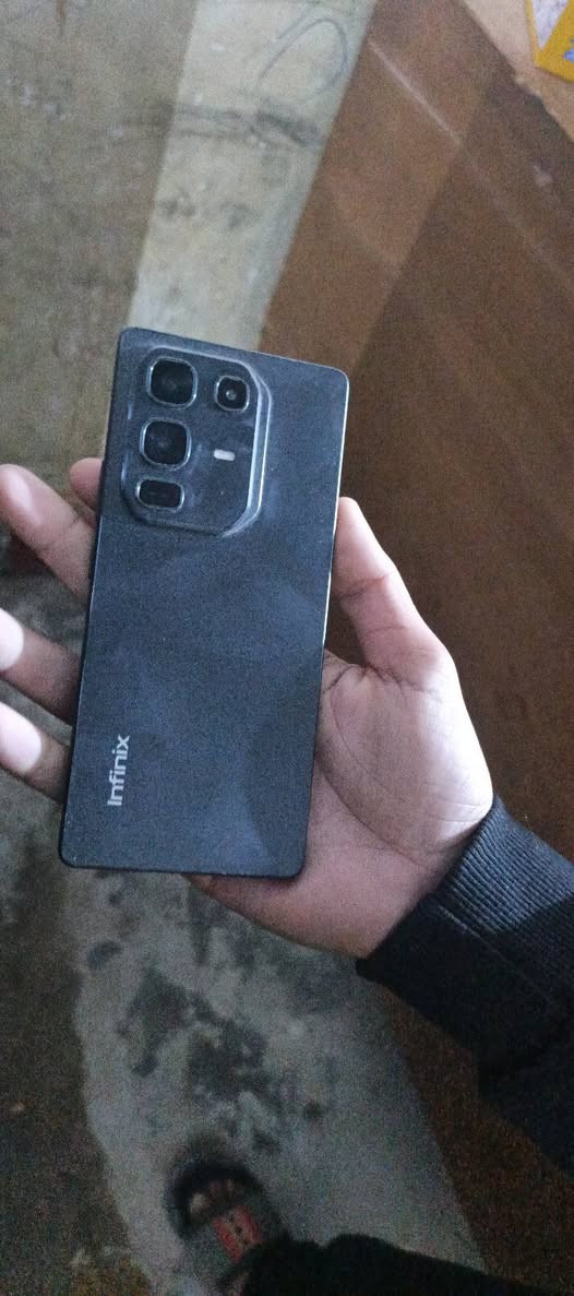 سلام عليكم جهاز Note 50 Pro للبيع السعر 275وبيه مجال كامل معدات استعمال 30يوم محتاج واريد ابيع باقي التفاصيل***********
