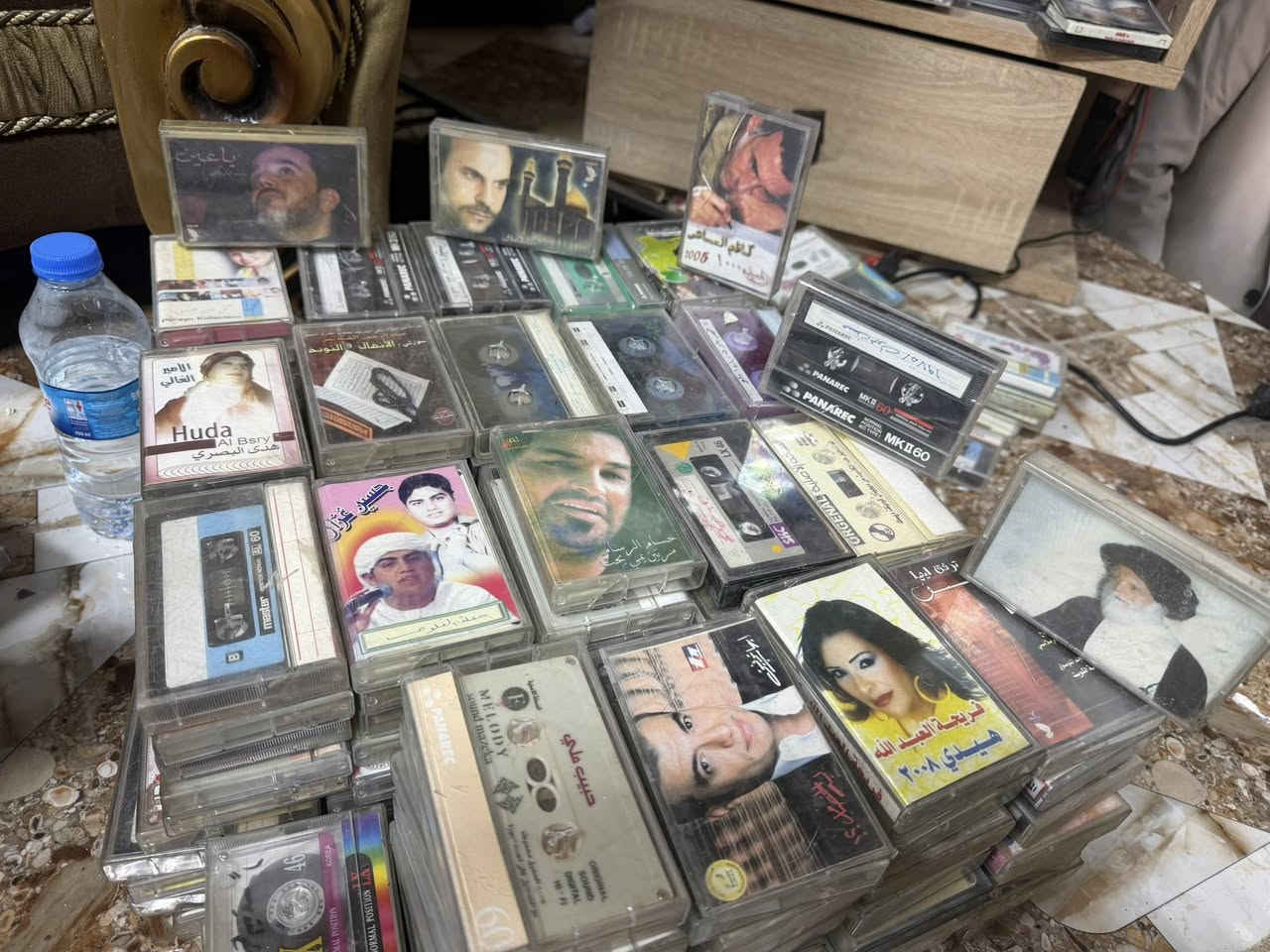 ٢٠٠ كاسيت مشكل مع توصيل ١٠٠ الف


**إذا كنت صاحب هذا الإعلان وتريد حذفه لأي سبب، رجاءا أرسل رسالة إلى الدعم الفني**