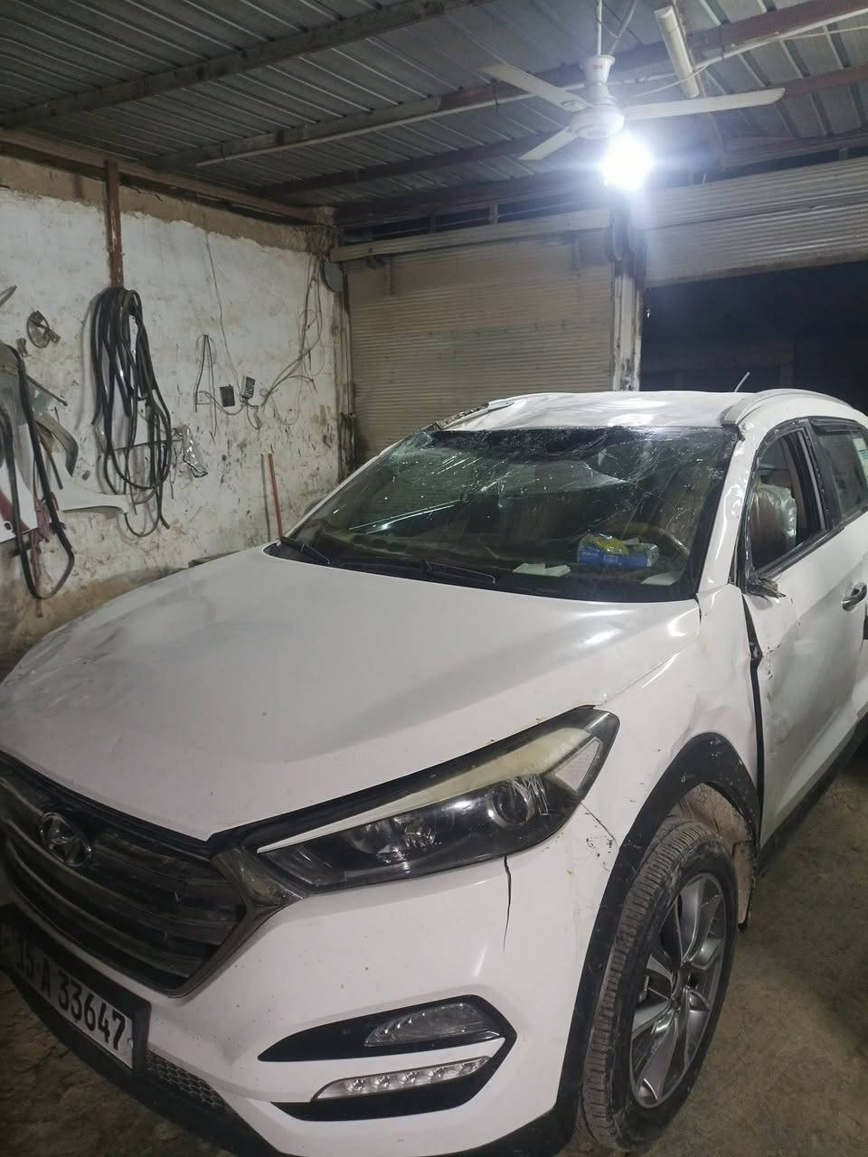 🚗 سيارة توسان للبيع – حادث – في مدينة الرمادي
سيارة هيونداي توسان معروضة للبيع على وضعها الحالي،
تعرضت إلى حادث كما موضح في الصور.
🔧 الأضرار الظاهرة:
ضرر في الواجهة الأمامية
ضرر في الباب الأمامي (جهة الراكب)
تضرر الزجاج الأمامي
ضرر في العمود الجانبي والرفرف
📍 الموقع: الرمادي
📞 للاتصال والاستفسار فقط: ***********
السعر عند الاتصال.
