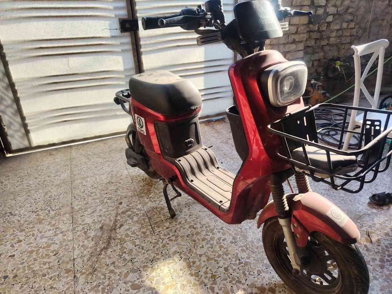 دراجه شحن ٥ بطاريات كل وحده ٢٢ امبير نضيفه مناقصها شي سعرها ٤٠٠ مجال بسيط جدا
ريمونت عدد ٢ سويج ٢
مكاني بغداد قرب جزيرة بغداد السياحيه
***********
