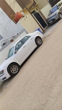 أوباما • كرايسلر 300 • كرايسلر • سيارة 2014 • جلد اسود • كير طيارة • ت...
