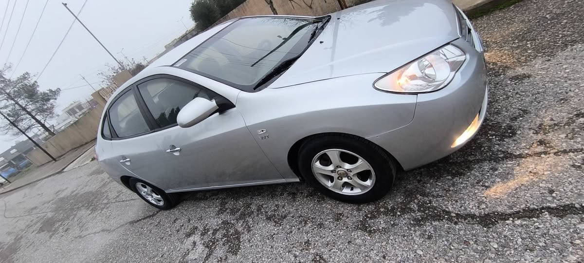 تازەداخڵ ٢٠٠٦ پاکەتی دەعمو لێدراو که ڤەرگۆڕاو بەشەرت گێڕومه کینه و کاره بای به شەرت یەک سەنت مه سروفی نییه
ناوی پاک نه کراوەتۆ هێشتا سەیاره که له وێنه و ڤیدۆکه چۆنه له ڕووبه ڕویش وایه  خیساو ڕزی هیچ نییه 
٤تایه و ویلی تازه ی له ژێره
شوێن هه ڵبجه ی تازە
نرخی ٤٤گڵاو یەک مه جالی زۆر که می برایانه
***********
***********
سپاس ئەدمینی گوڵ
