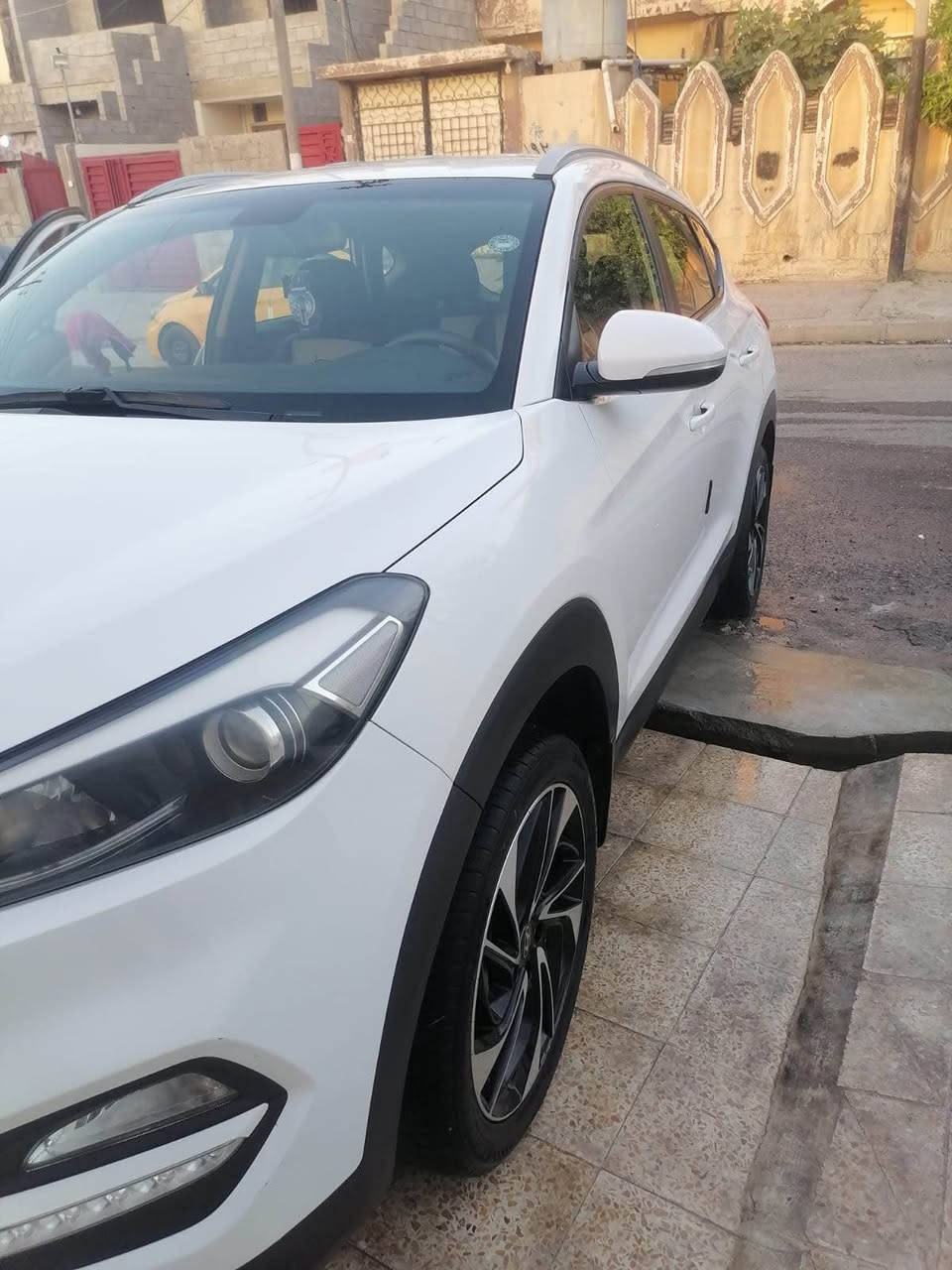 للبيع او مراوس

توكسن موديل 2017 

ماشي 137 كيلو 

محرك 2400 جتي اي 

رقم جديد + كوبون بانزين 

رقم دولي

ضرر السياره مرفق بالمنشور 

السعر 158 و مجال كلش بسيط 

للتواصل 
***********
*********** موصل, نينوى
