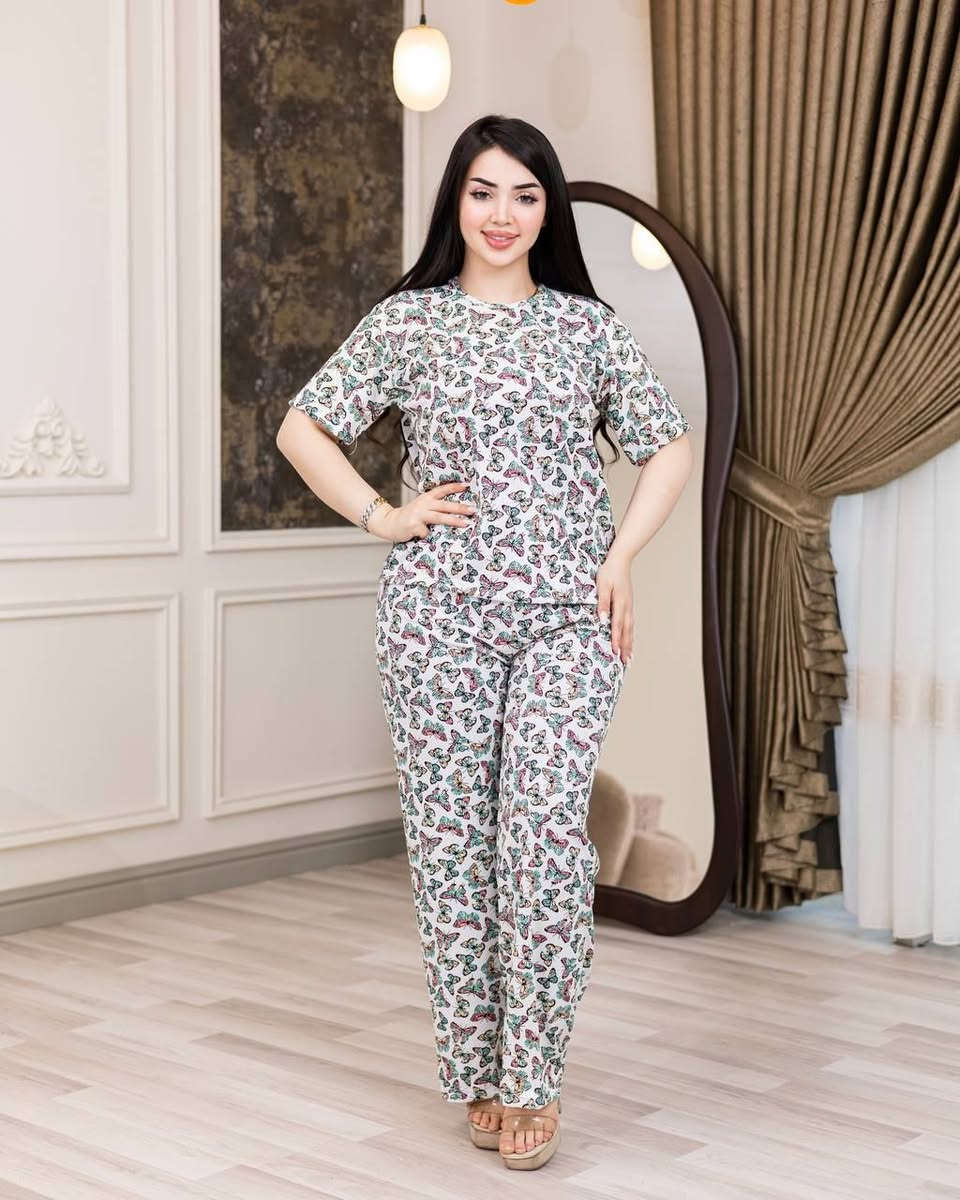 تراك نسائي 
خامة فانيلا زبدة  مسحب مطاط 
السعر  خاص 
توصيل لجميع المحافظات


**إذا كنت صاحب هذا الإعلان وتريد حذفه لأي سبب، رجاءا أرسل رسالة إلى الدعم الفني**