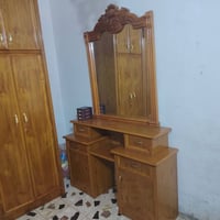 خشب صاج • كنتور ٨ أبواب • ميز تواليت