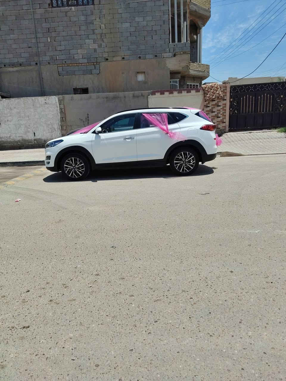 توسان موديل 2020 فول مواصفات 195 بيها مجال بيها نص باب بارد لا ضربه ولا اي شي ثاني *********** الاتصال ع رقم
