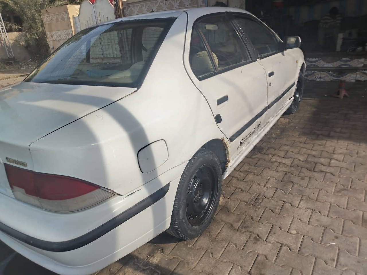 سمند للبيع او مراوس سعره ٢٨ يحتاجله ترتيب فقط
***********
