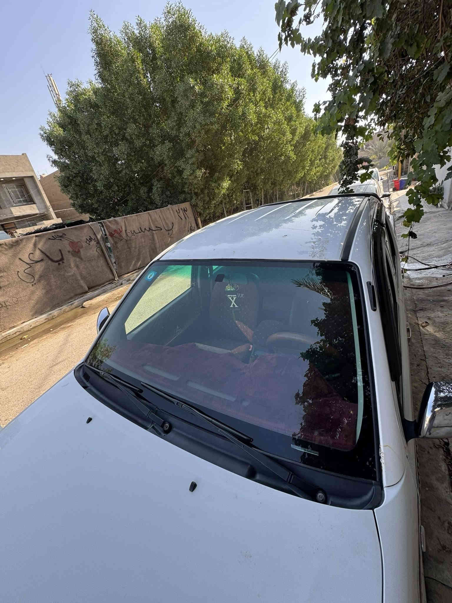 سلام عليكم بيكم هايلوكس 2009 سياره كير مكينه اكسل خير من الله بسمي رقم واسط سونار مرفوع بل صور مكاني بغداد شعب *********** 
سعر 145وبيه مجال
