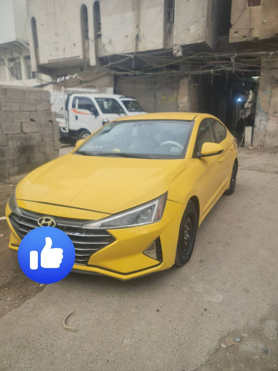 السلام عليكم من رخصة الادمن 
سياره الانترا ٢٠١٩ رقم بغداد تحويل ثاني يوم حادثة جاملغ خلفي عكس السايق محرك ٢٠٠٠ دوش كير اي تي المرغوب السياره خير من الله السعر ١٣٠ وبيه مجال حك الجيه ***********
