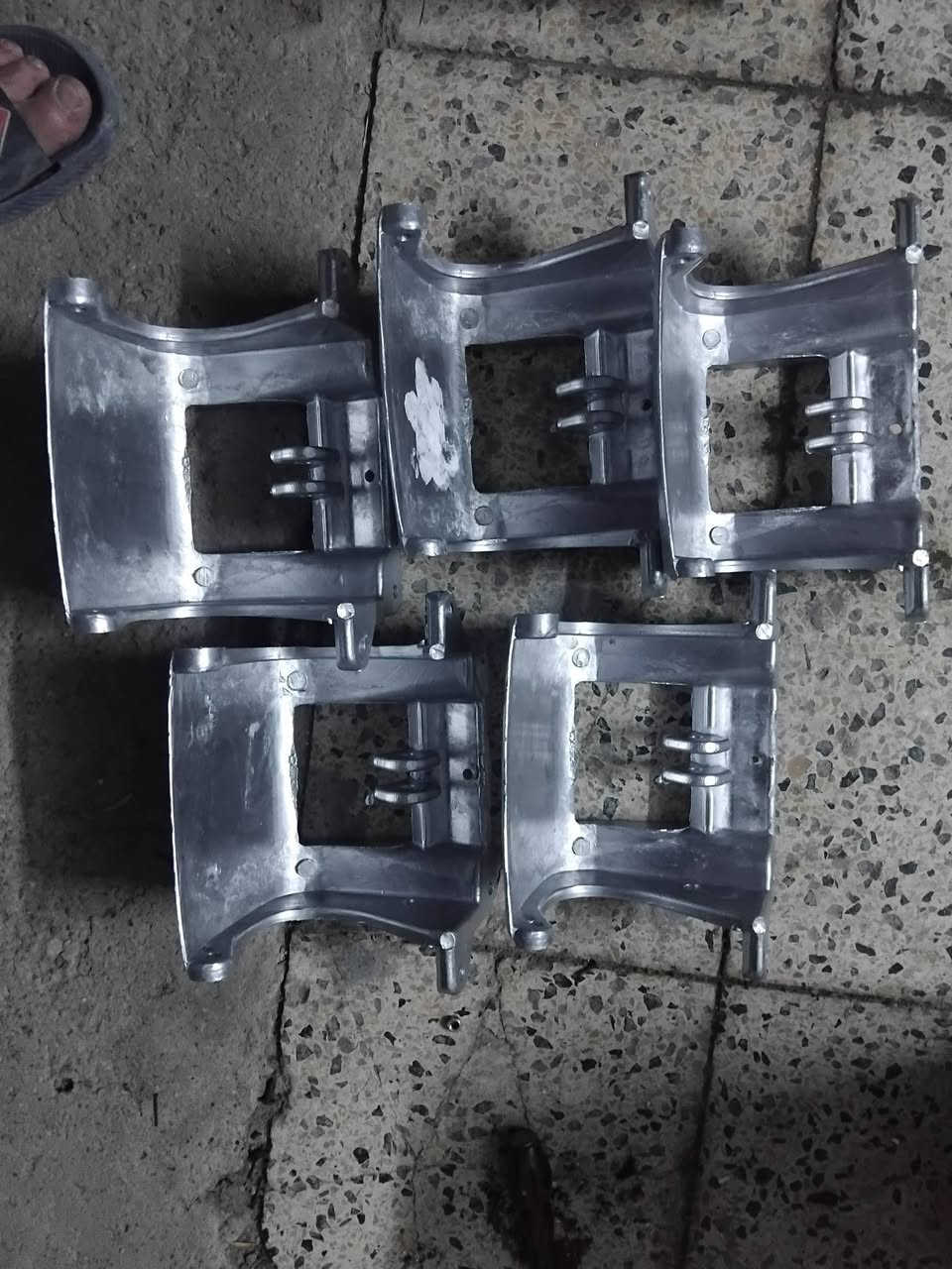 اللبيع السعر الزوج ١٥٠الف*********** توصيل كل محافظات مجال
