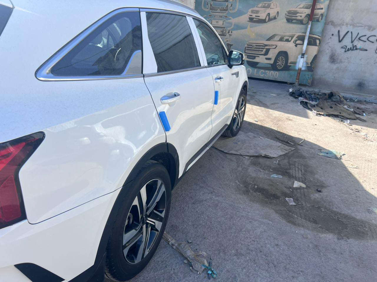 السلام عليكم للبيع سورنتو 2022
خليجي 6 سلندر رقم اربيل دولي 
7 راكب فول مواصفات عدا بنورما 
معروف مواصفات الخليجي 
بيها صبغ بالتكمه اللي بصفحة السايق 
موضع بالصوره وبنيد مصبوغ بدون تبديل 
وتقريبا شبر من الكصه بالقماره 
السعر 190 وبيها مجال مكان بصره خمس ميل 
*********** البصرة, العراق
