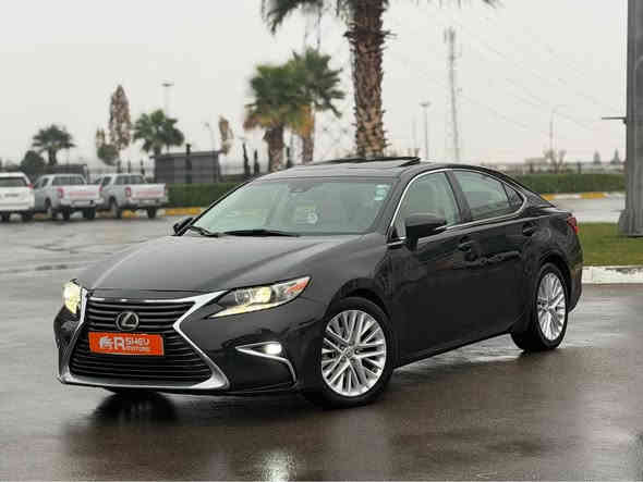 وين تشوف ارقي من هيج سيارة ب هذا السعر🔥😍
Lexus ES350 2017
لكزس اي اس ٢٠١٧

مواصفات (مقاعد تدفئة تبريد خزن-فتحة سقف-حساسات ٣٦٠ درجة-رادار امامي و جانبي-تدفئة المقود-لايت LED-تبريد مركزي)

مكينة ٦سلندر حجم ٣.٥لتر تنفس طبيعي
ماشية 154,000 كيلومتر و بحالة جداً ممتازة 

ضرر السيارة بنيد جاملغ و باب بدون دواخل نهائياً 
صورة الضرر مرفقة مع الصور
السيارة كلش حلوة و نظيفة

السيارة رقم دهوك الدولي سنوية ب أسمنا و اكيد شرط التحويل 
مكفولة من كير و محرك و كهربائيات

و ب سعر(179$) ورقة فقط و بيها مجال بسيط

مكان السيارة

دهوك -معرض ارشف R-Shev
رقم51 من معارض التيرمينال 

***********
*********** دهوك
