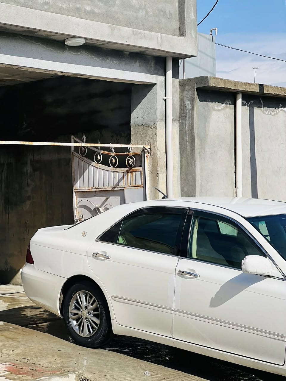 سەرەتا بە ناوی خوای گەورە سڵاو لە هەمووتان 
شاهینەی ٢٠٠٧ بچووک بە گەورە ساج مەلەکی

بی چاڵ✅

بی شوخت✅ 

سەقفی شووشە✅

کامل جایز کراوە✅

بریک بەستراوە✅ 

ساردی و گەرمی بەستراوە✅

ساجەکانی وەکو شەریکە ماوە✅

ویل نەوتی✅

پێش و پشت حاسەیە✅

کامیرا✅

سی دوگمە✅

پەردە ئیش دەکات✅

ئاڵتونی بازاڕ✅

کەهاتی بۆ سەیارەکە وەکو قسەکانم نەبوو مەسرەفی رێگات لەسەر من  

هەتا بی تاقەت دەبین مەعامەلەی بکە هەتا تۆ دەلێت بەسە  

قەڵادزی 

٥٤ مەعامەلە 

***********

دڵنیابە کە هاتی بەس کێشەت لەسەر پارەکە دەبێت نە ناشیرینی سەیارەکە 

لەسەر ئیزنی ئەدمین
