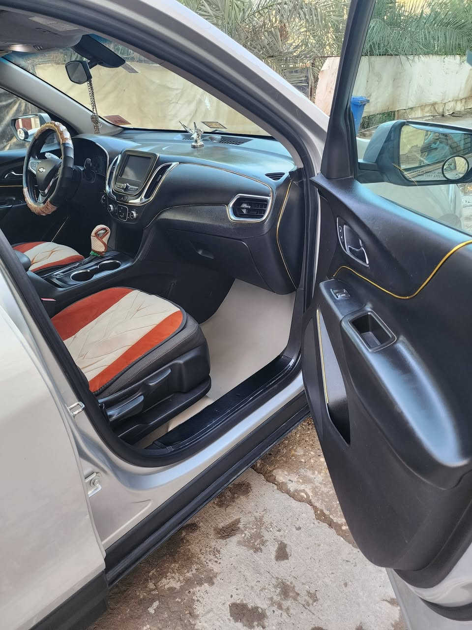 سلام عليكم كوانكس للبيع سياره جاهزه ونضيفه ماشيه 100 الف محرك 1600
4 سلندر الفحص داخل الصوره سعر 135 وبيها مجال 
عنوان ناصريه حي العسكري
***********
