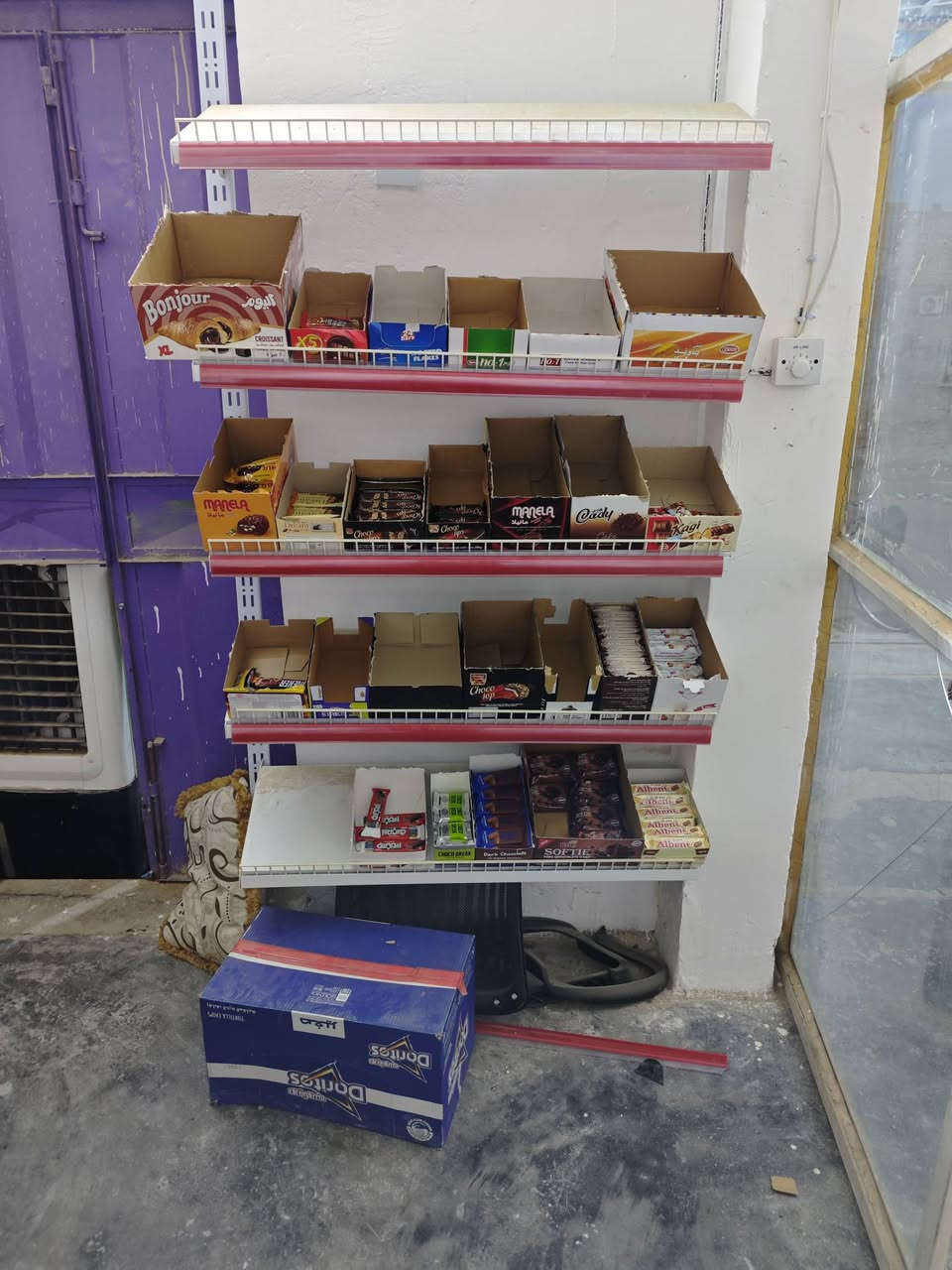 السلام عليكم
براد مستخدم نضيف جدا بسعر 450 و بي مجال قليل
مجمده حجم 14 مستخدمه و نضيفه جدا بسعر 350 و بيها مجال قليل 
رفوف عدد 35 عرض 120 و عمق 30 و رفوف عدد 5 حجم 100 و عمق 30 مع عارضة جبس خمس خانات بسعر 775 ألف و بي مجال قليل جدا مع العلم استخدام قليل جدا 
و اذا ما عجبك السعر اعبر المنشور 
للتواصل خاص أو عبر الرقم 
***********

