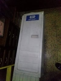 حبايب غرفه نوم صاج سبالت او عربانه البيع 07777519594