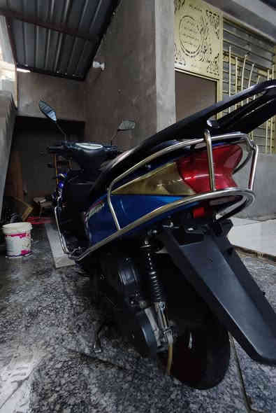 📌 للبيع دراجة نظيفة —
دراجة مرتبة واستعمال قليل
🔵 النوع: سكنس 
🔵 الأوتوماتيك: CVT بدون لايگ ولا صوت
🔵 البدي: نضيف بدون أي صبغ او مشاكل
🔵 الإنارة: LED كاملة، عيون امامية ، زنون عالي وناصي ، 4 اشاير كله شغال 
🔵 الإطارات: تاير خلفي جديد والامامي نظيف 
عداد البانزين وسرعة ودشبول كله شغال🔘
تشتغل سلف وهندر كامل✔️
تحتوي على درع كامل يحمي الدراجة✔️
✨ الدراجة ما تحتاج أي شي ،  كاملة .
✨ نظافتها تحچي وحدها 

للتـواصل :
📞***********
واتساب او اتصال
