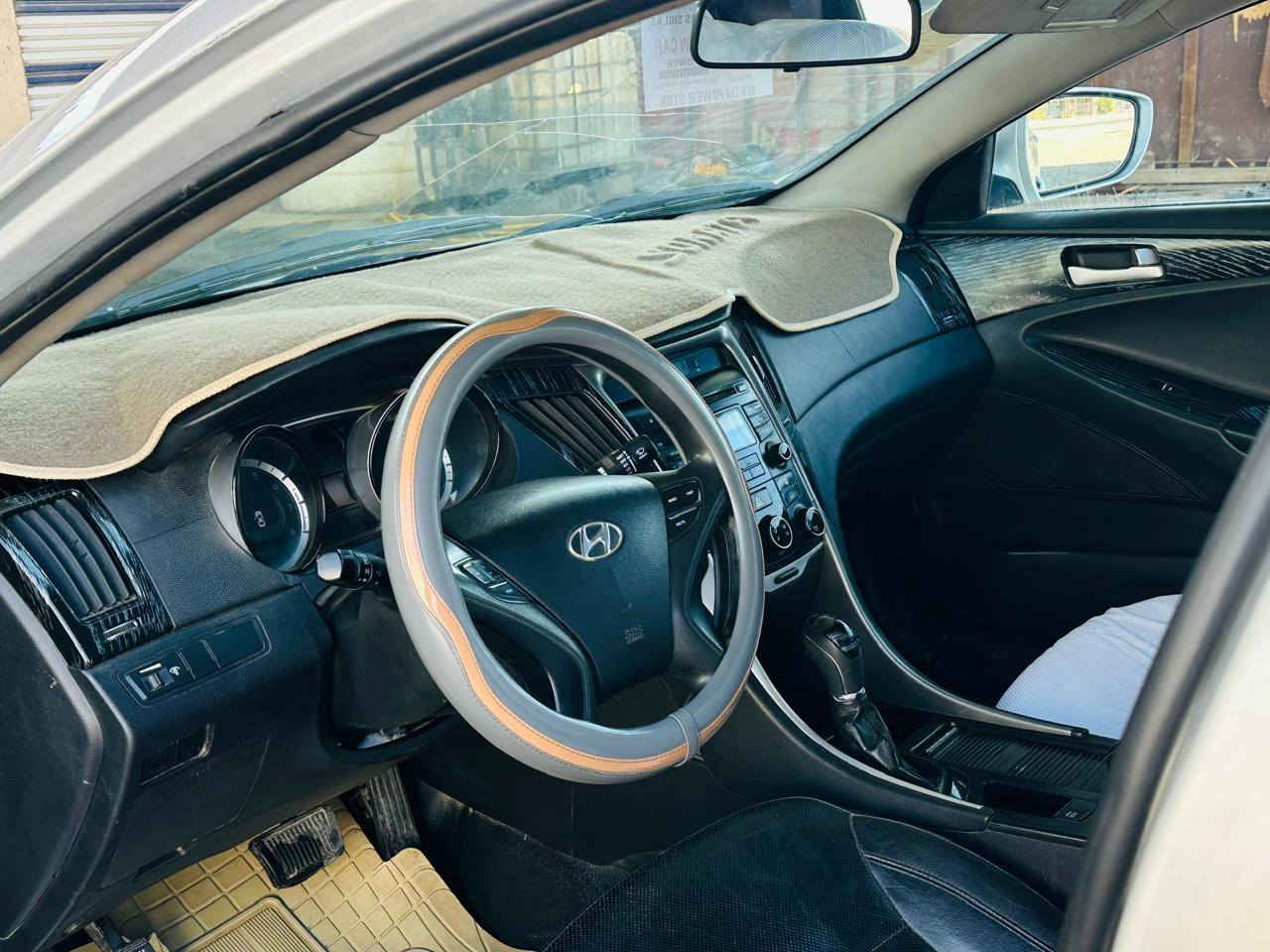 الهم صلي على محمد وعلى ال محمد للبيع فقط هونداي سوناتا موديل 2014 وارد كوري مكفوله ضربه وتبديل والكص والعيب الشرعي رقم ميسان مشروع  وطني سنويه لغايه 2029تحويل ثاني يوم باسمك مكينه وكير مكفولات تبريد شغال حداده امامي وخلفي جديده تخم تاير جديد كهربائيات فول كله شغاله سنتر لوك السياره جاهزه وخير من الله مآل جناي السعر 108 العنوان بصره قضاء المدينه *********** اتصل وبيك خير وتدلل
