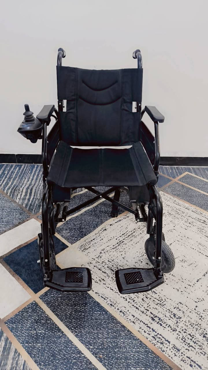 عربانه كهربائية  للبيع عنوان بغداد 
رقم ***********
