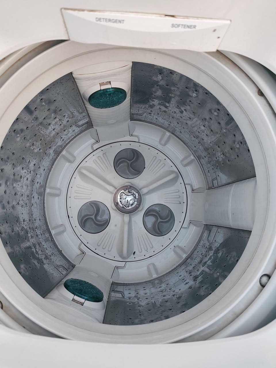 غسالة فوول اوتماتيك ال جي الاصلي نفيرتر ١٧ كيلو تغسل بطاطين شغالة علفحص سعر ٢٠٠ وبيها مجال بسيط مكاني بغداد قرب الشعب


**إذا كنت صاحب هذا الإعلان وتريد حذفه لأي سبب، رجاءا أرسل رسالة إلى الدعم الفني**