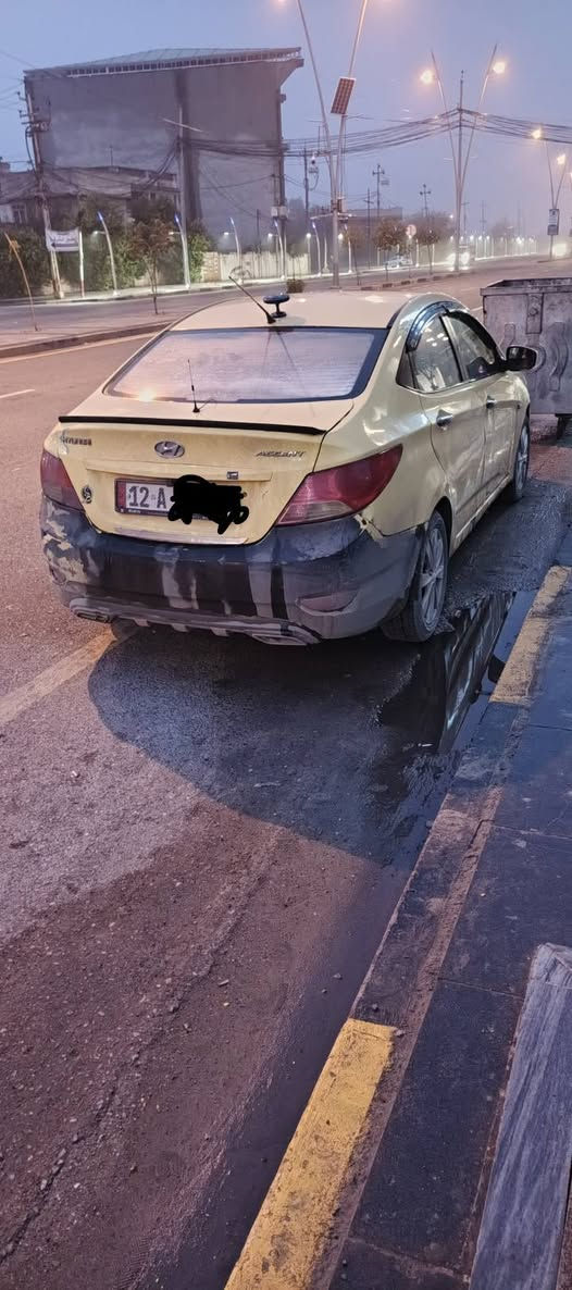 السلام عليكم  للبيع اكسن موديل ١٢ كير عادي مكينه ١٦ دوش شرط ضرر جوه البكليت اليمين خفيف وباب مبدل تجاري 
سياره جهزه ما يعوزه شي المكان الموصل الايمن 
السعر 77وبيها مجال قليل ***********
*********** شرط التحويل رقم جديد
