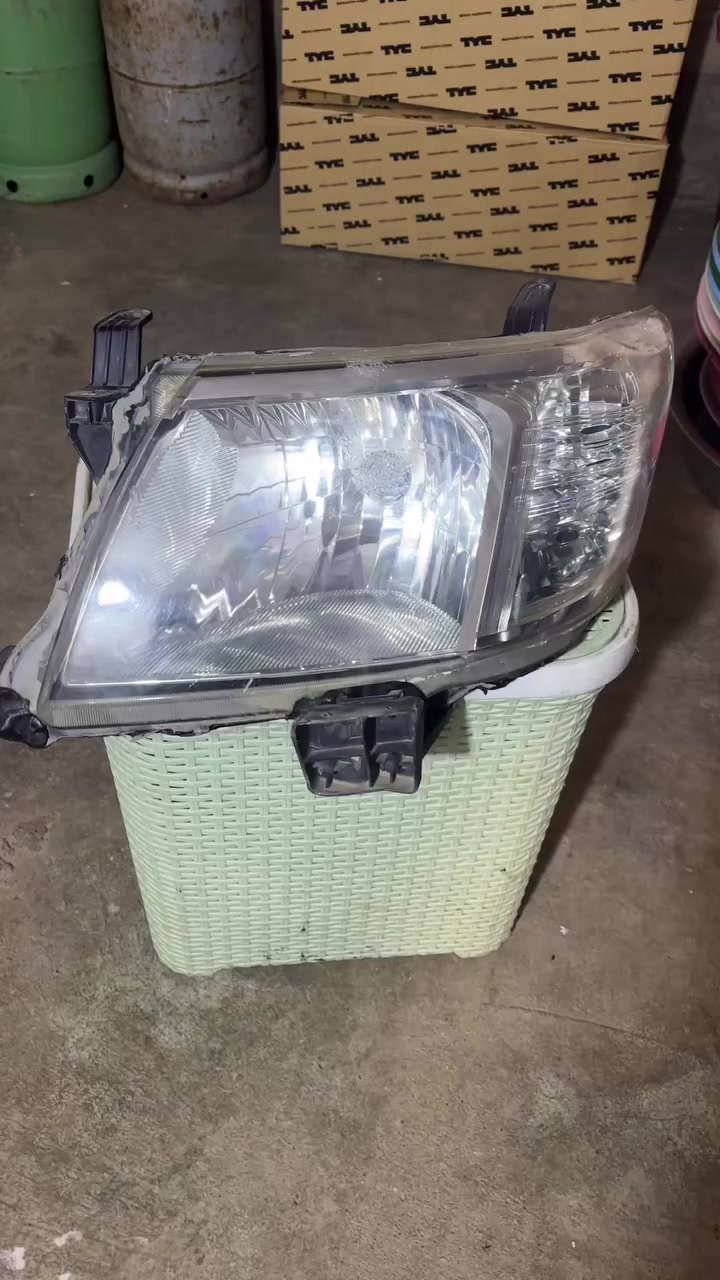 سلاو هاوریان ئەم جووتە لایتە بیلادیە هی مەرزی 2014 نزمە دەیفرۆشم هەر کەسیک حەزی لییە موشتەریە نامە بنێری شوێنم دەربەنیدخانە


**إذا كنت صاحب هذا الإعلان وتريد حذفه لأي سبب، رجاءا أرسل رسالة إلى الدعم الفني**