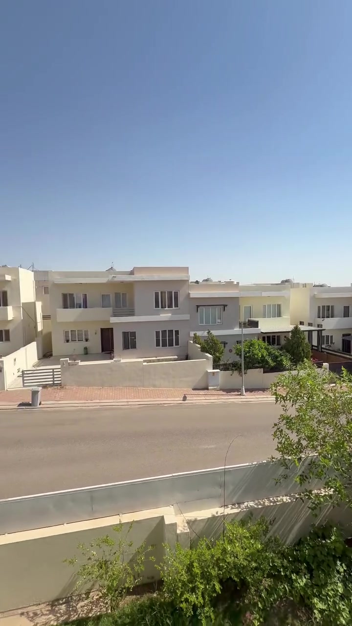 #اتلاتتك _الامريكي
بيت 🏠 للبيع 
مساحة 200م 3غرف نوم
بسعر مناسب جدا 💲

الموقع📍اربيل/طريق كسنزان/بجانب مدينة العاب مجدي لاند/مقابل كلية البريطانية الدولية/مجمع تلانتك الامريكي

للمزيد من المعلومات والتفاصيل 
***********☎️
***********☎️
***********☎️

  #erbil #facebookpostシ #foryo #kurd #kurdstan #اربيل #العراق #عقارات

