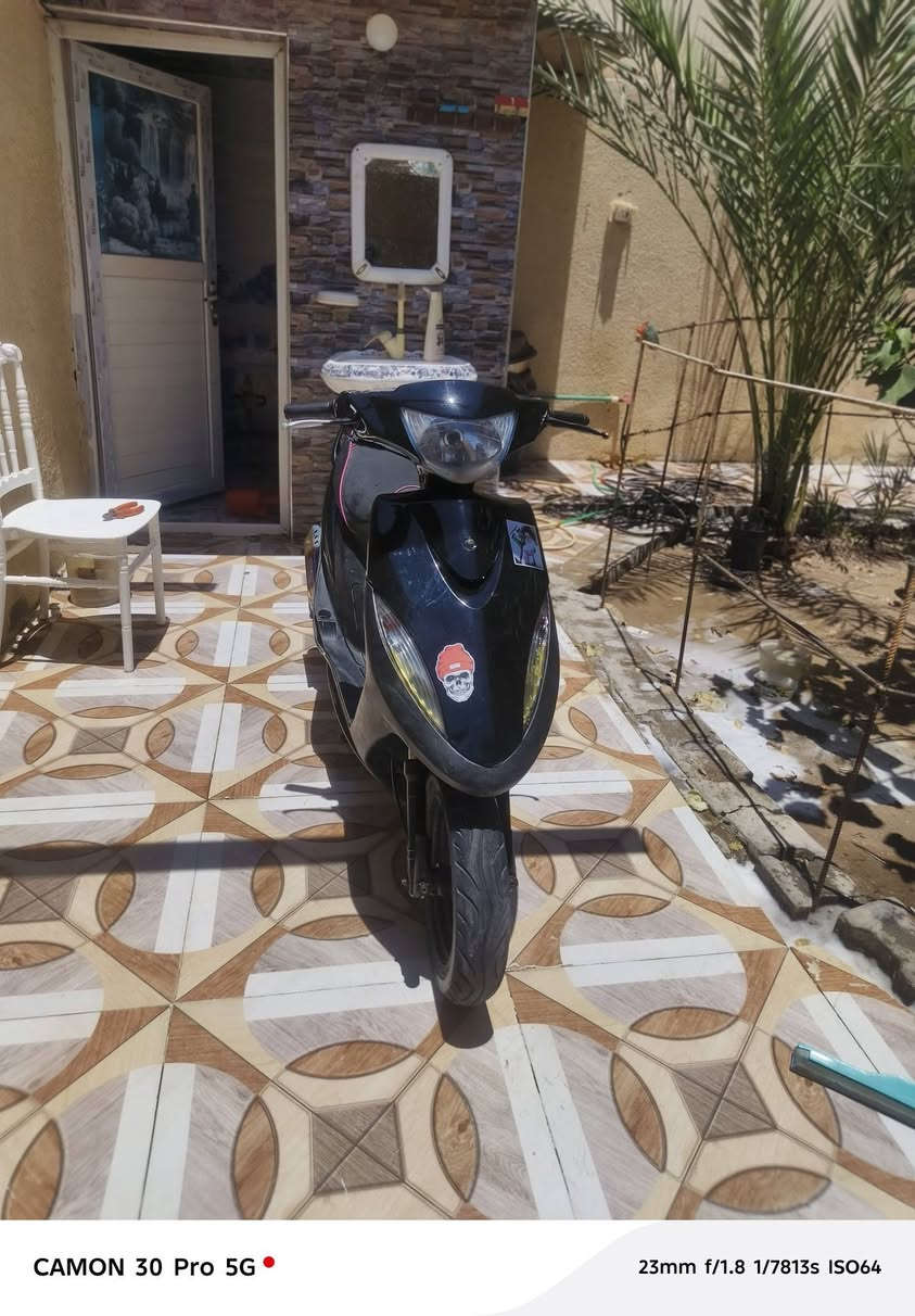 سلام عليكم ماكس عدله كلها علا وضع رمبه مكانه خرسه أول فتحه لها مبوشه 55 كلها شغاله جاهزه مكينه  صاروخ  شلعه ومعدل بريك وره كدام عينه عداد سرعه معدل 120 مكاني بصره أبي لخصيب سعر 650 وتسابي ***********

