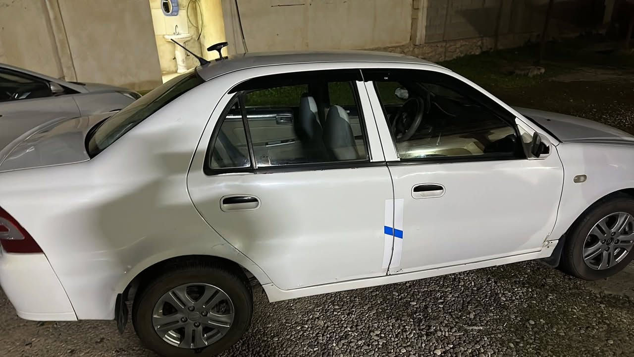 سيكي 13 رقم بغداد السعر 37 وبيها مجال للطيبين  معارض اب سيارة سوناتا نترا ونطي فرق حسب التفاق للأستفسار تواصل علا هذا الرقم. ***********0 ادمن وافق ربي يحفظك
