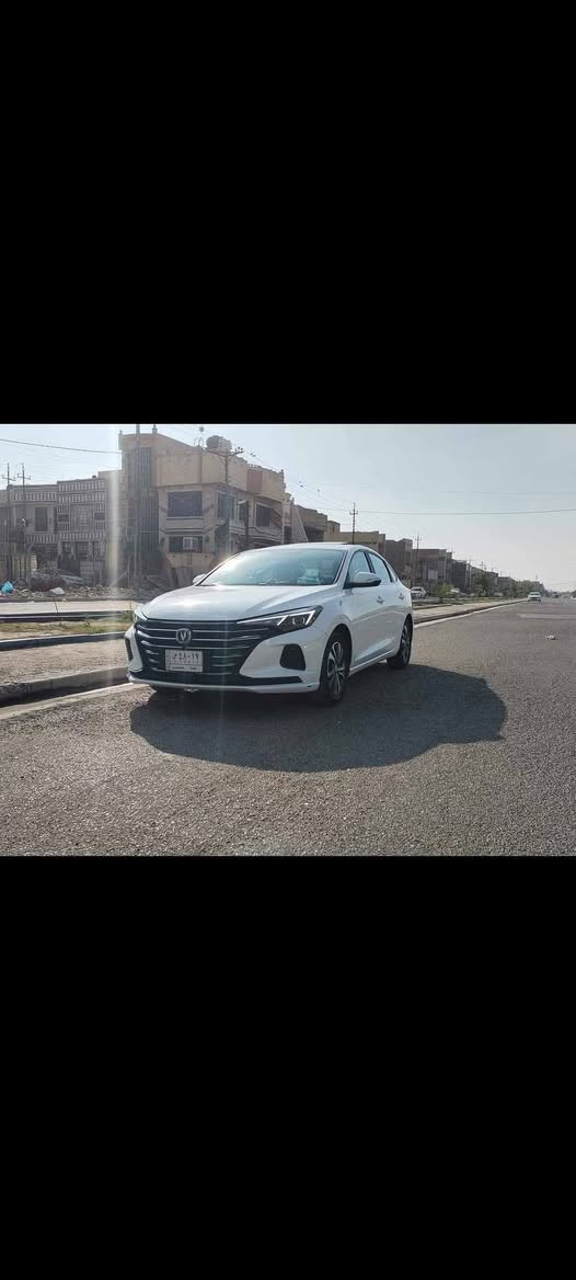 شانجان ايدو موديل 2023 للبيع او المراوس
رقم بغداد مطلوبه اقساط للشركه باقي عليها ٦٠ ورقه تسديد للشركه كل شهر ٣٥٠ دولار 
سعر البيع ٨٥ وبي مجال
مكفوله بدون صبغ بس بيها طخه موضحه بالصور بعدني مصبغتها
ماشيه ١٤٣
مواصفاتها
فتحه سقف
بصمه تشغيل وأبواب وتشغيل عن بعد
ويل كب حجم ١٦
تحكمات ستيرن وشاشه وكامره خلفيه
تبريد قطعتين
كشنات جلد
السياره جاهزه بدون نقص كل صيانتها بالشركه
مكاني بغداد الدوره او حي الجهاد
*********** واتساب
