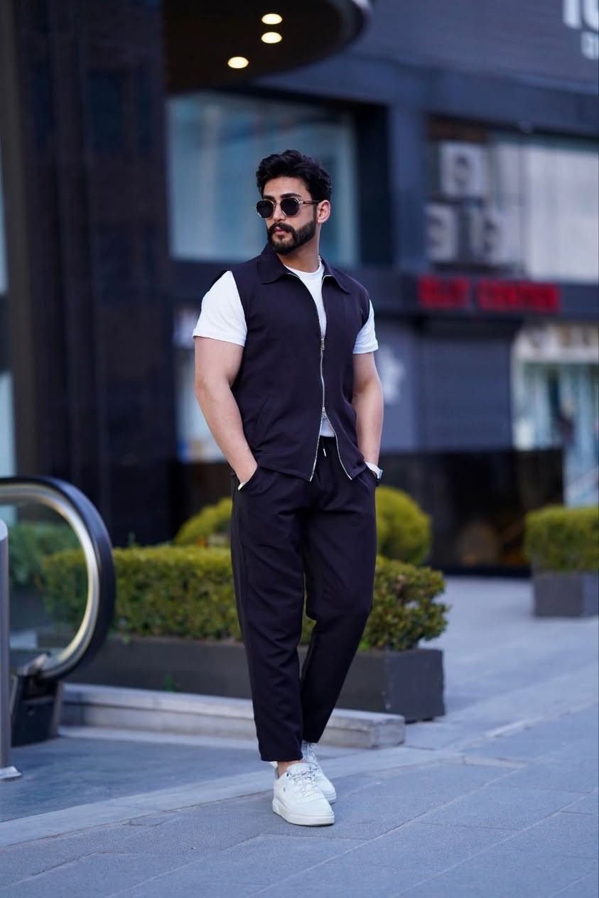 سوت  رجالي تركي

خامه الاصلي 

سيري 4 قطع M L XL XXL

درزن 3 الوان ب295 الف


**إذا كنت صاحب هذا الإعلان وتريد حذفه لأي سبب، رجاءا أرسل رسالة إلى الدعم الفني**