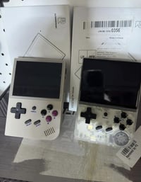 شاشتين ٢٧ • توصيل • ألعاب و رام