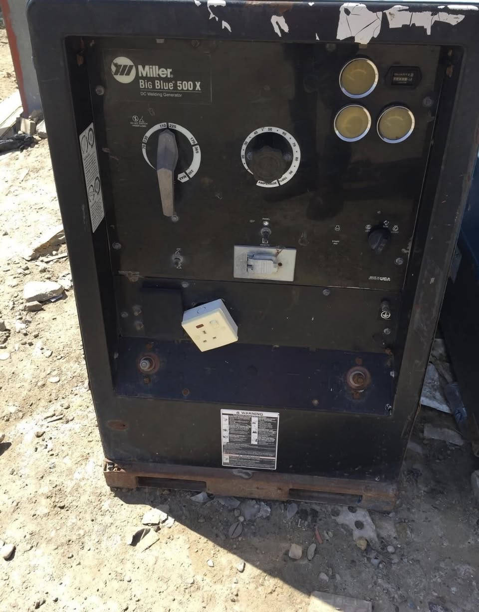 الأحجام والأسعار /

1-ميلر حجم 600 أمبير Ac-Dc نوع المحرك بيركنز 

2-ميلر حجم 500أمبير Ac-Dc نوع المحرك دويز 

3-ميلر حجم 404 

4-ميلر حجم 350 أمبير نوع المحرك كابوتا Ac-Dc

5- ميلر حجم 250 أمبير نوع المحرك كابوتا Ac-Dc

كما تتوفر مكائن بالاحجام 225-301

الاتصال على الأرقام /

***********
***********
وشكرا متواجد / واتساب ..

العنوان /بغداد -الحبيبية
