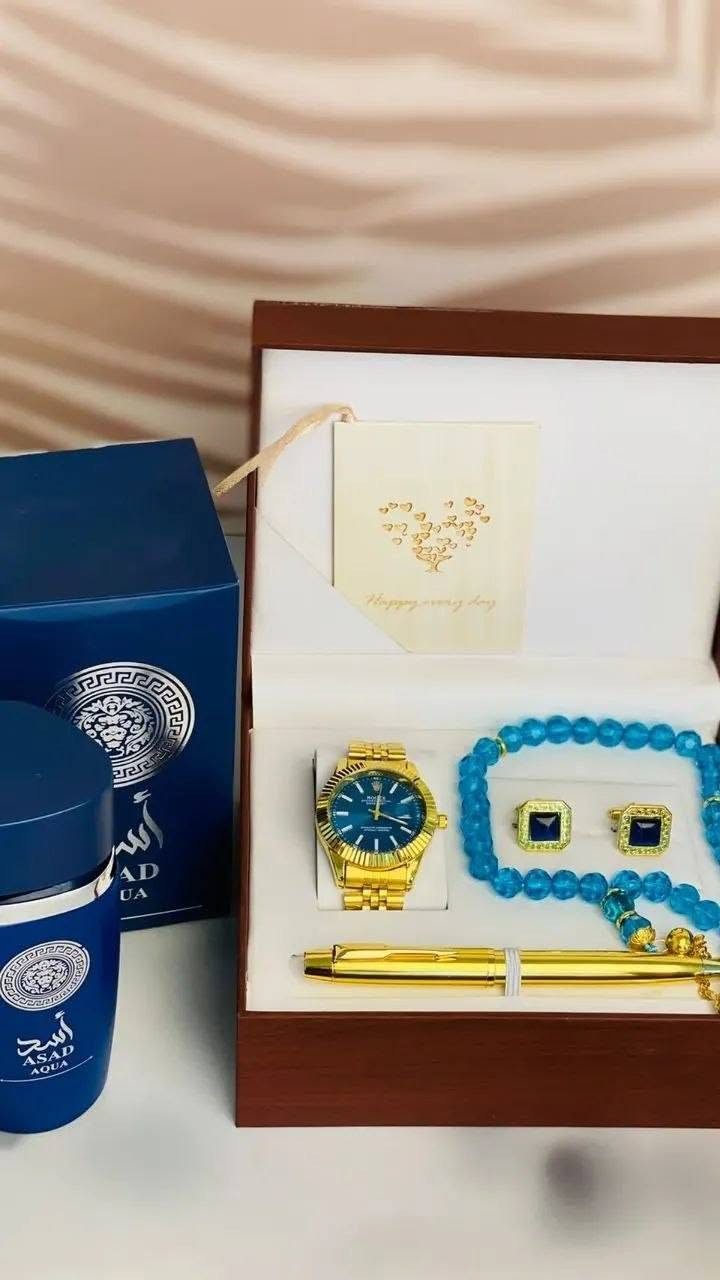 ❤️ بوكس هدية عيد الحب ❤️
لان انتو تستحقون كل شي مميز  احلا واجمل بكج مميز رجالي تهدوا للأب او للحبيب او الاخ او اي غالي عليكم

🎁 البوكس مكون من :
ساعه رولكس + مسبحه + قلم + ازرار بزمه + كارت معايده 
❤️‍🔥-أناقة الرجل تبدأ من ساعة يده 💋
رولكس ROLEX 🔥
✅مقاومة للماء 
✅مقامة للخدش
✅لون ثابت
✅ علبة الماركة
✅طلاء ثابت , ضد الخدش
✅تحتوي على تاريخ 
❤️‍🔥- ساعة 
❤️‍🔥- مسبحه حجر 
❤️‍🔥- قلم 
❤️‍🔥- ازرار بزمه 
❤️‍🔥- كارت معايدة 

سعر البوكس 20  الف 
🚘 يوجد خدمة توصيل لجميع محافظات العراق ٤ الاف 🚘
وذا مع العطر السعر يكون 29الف


**إذا كنت صاحب هذا الإعلان وتريد حذفه لأي سبب، رجاءا أرسل رسالة إلى الدعم الفني**