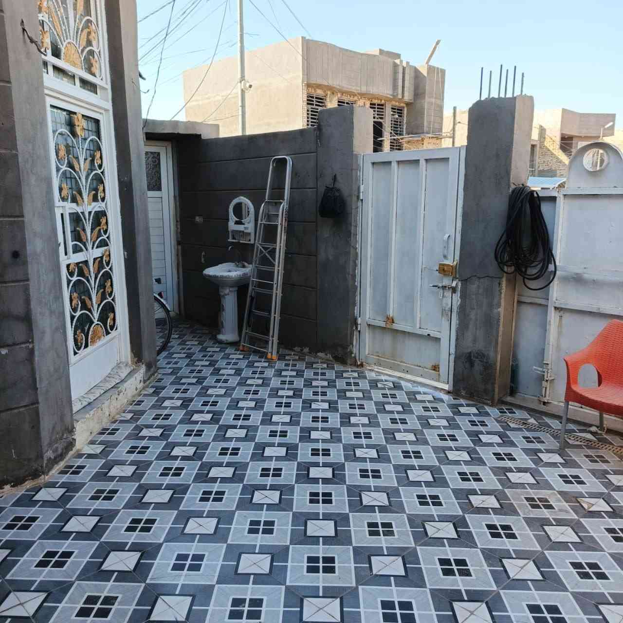 دار سكن للبيع
العنوان حي الزهراء ثانيه مجاور العلوة القديمه علئ تبليط جديد طابو صرف مساحه 200 
التفاصيل
ستقبال
غرف نوم 2
وصاله
ومطبخ حار وبارد
حمامات عدد3
ولاستفسار علئ ***********
***********
غير متواجد ع فيس مكلف بل نشر
