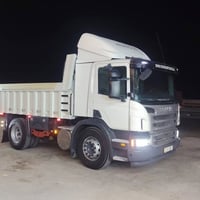 شاحنة • بدون تفاصيل