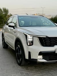 سورنتو ٢٠٢٤ • ٦ سلندر • كراسي كهرباء