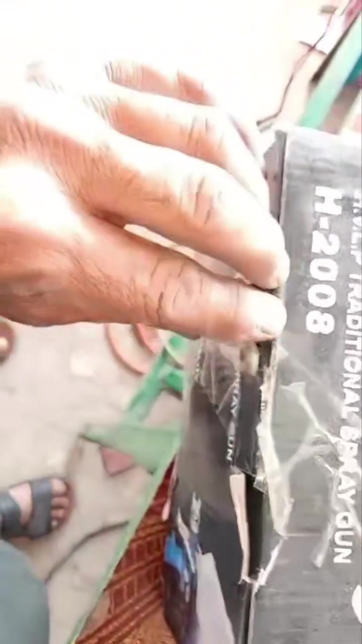 مسدس صبغ سيارات احترافي ٤٥سعر


**إذا كنت صاحب هذا الإعلان وتريد حذفه لأي سبب، رجاءا أرسل رسالة إلى الدعم الفني**