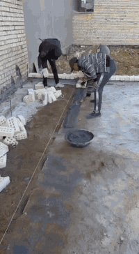 🏗️ بداية مرحلة البناء
دار سكنية | 200 متر حي العسكري 
مع #قمة_الأرض_للعقار_والمقاولات_المحدودة
#نحوّل الرؤية إلى واقع، #ونبني بثقة وجودة من الأساس.
#لأن البناء مع القمة... #قرار لا يندم عليه.
🏠 فخامة في التنفيذ
⏱️ التزام في الوقت
🔨 إتقان في كل تفصيلة
#قمة_الأرض
#بداية_البناء
#دار_200_متر
#نبني_بثقة
#قمة_الأرض_للعقار_والمقاولات_المحدودة 
*********** _ ***********
