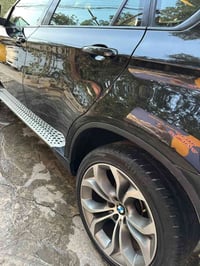 BMW X6 2014 وكاله العروش 6 سلندر سيارة جداً جديده ومابيهه اي نقص ع وضع...