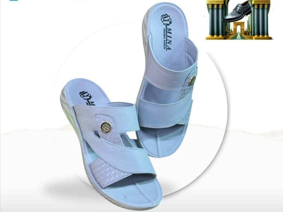 السلام عليكم  من رخصت مدير الكروب  وصول وجبه شحاطات جلدوصول وجبه شحاطات جلد
الكارتون يحتوي 12 قطعه  كل زوج بعلبه  وليس تعبئه اكياس قياسات من 41الى45 

سعر الكارتون 50 الف فقط شامل اجور التوصيل واصل لباب المحل

للحجز والاستفسار
*********** واتساب 

متوفر كميات 

شغل درجه اولى👍
